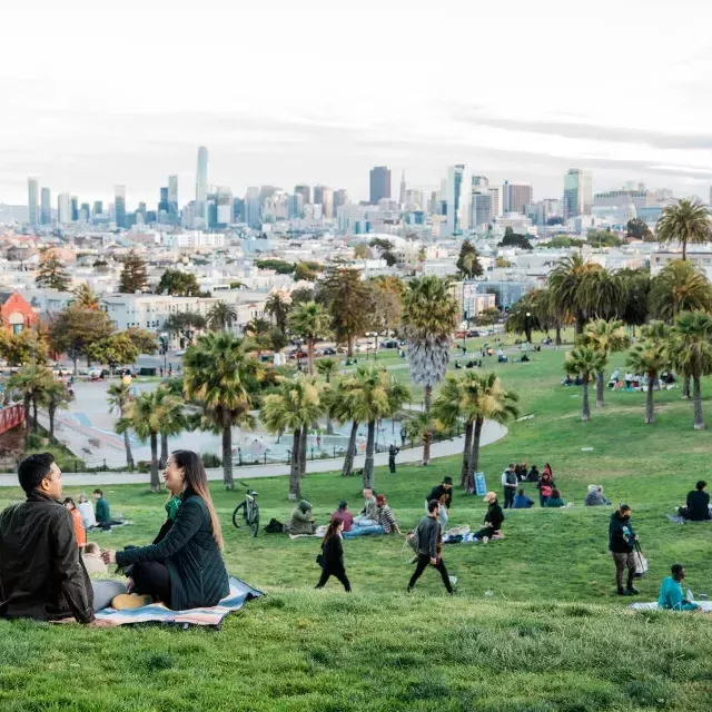 Picnic en Dolores Park en el distrito Mission